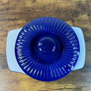 Blue Casserole Dish with Lid 2Qt